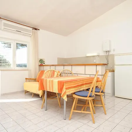 Apartment 135a
