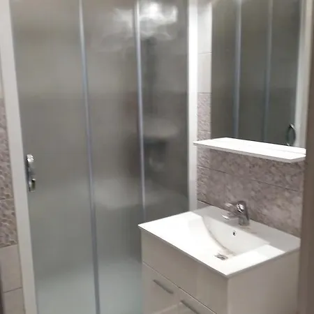 135a