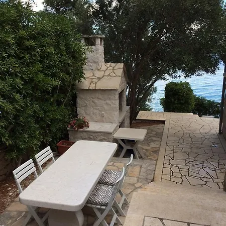 135a Apartment Lumbarda